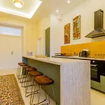 Appartement Bengt Kiraly Str. Luxury *